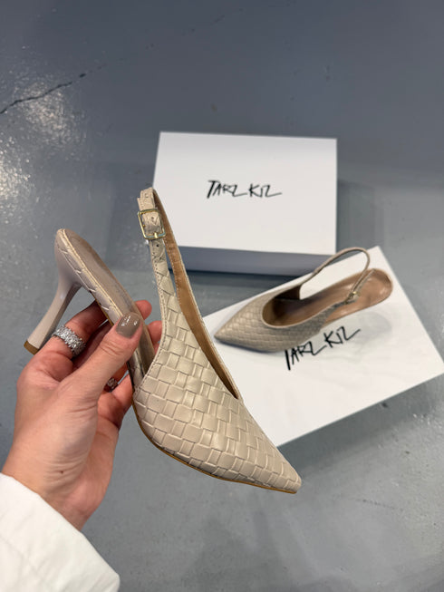 BASIC BEJ ÖRGÜ STILETTO