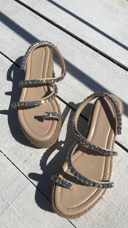 SUNSET TAŞLI HASIR DOLGU TOPUK SANDALET