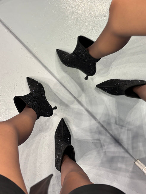 ALLY XL Kesimli Kısa Taşlı Topuklu Bot