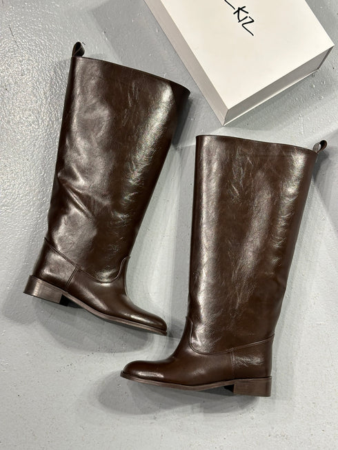 OVER GENİŞ BALDIR UYUMLU KAHVERENGİ XL ÇİZME