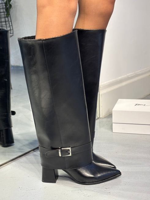 DOSSI TAK ÇIKAR BOOTIE ÇİZME