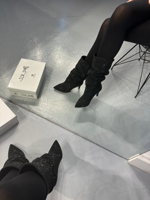 LUXE SÜET SİYAH ÇİZME 🖤