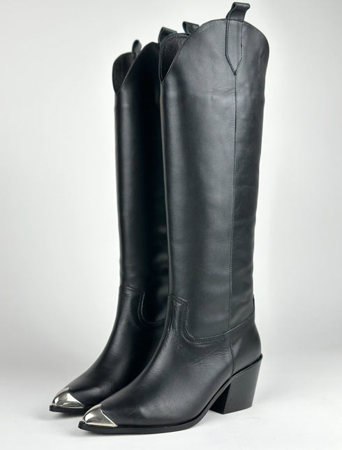 ALA XL Kesimli Demir Aksesuarlı Çizme