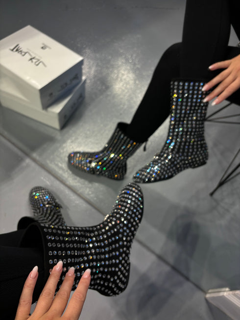 LAI KISA TAŞLI BOOTIE 🖤