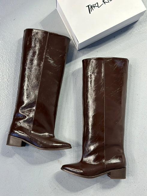 MOCHA KAHVERENGİ GENİŞ BALDIR UYUMLU XL ÇİZME