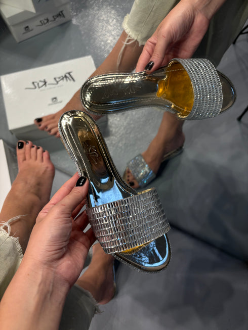 MONO TAŞLI DÜZ TERLİK