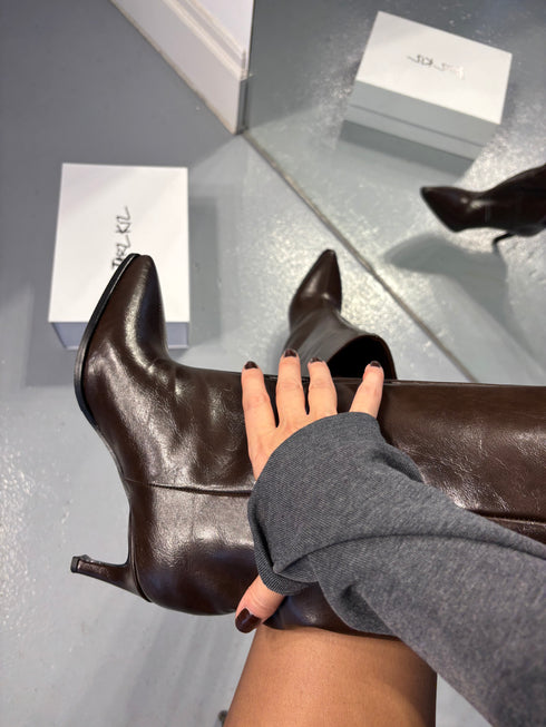 LARK Deri Kahverengi XL Kesim Çizme