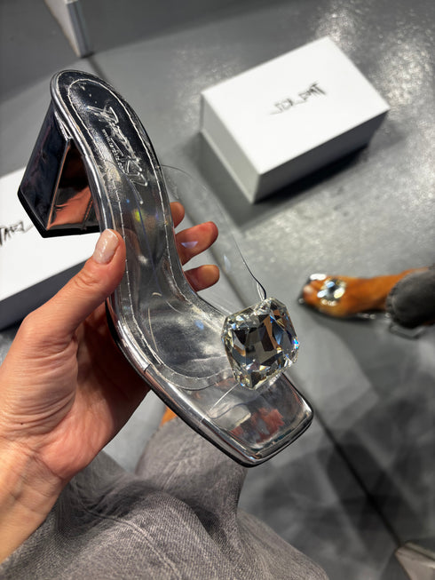 VOLE GÜMÜŞ BROŞ TAŞ TERLİK