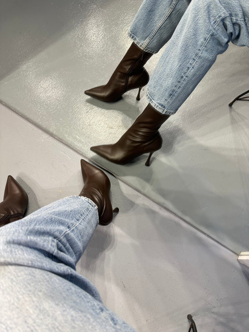 CAREY KAHVE STREÇ BOT 🖤