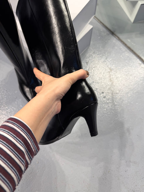 LARK Siyah XL Kesim Çizme