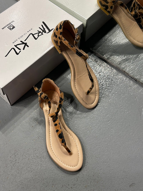 1148 NUDE PARMAK ARASI SANDALET