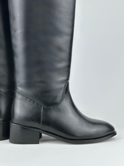 Helen Siyah Binici Çizme