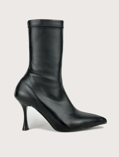 CAREY SİYAH STREÇ BOT 🖤