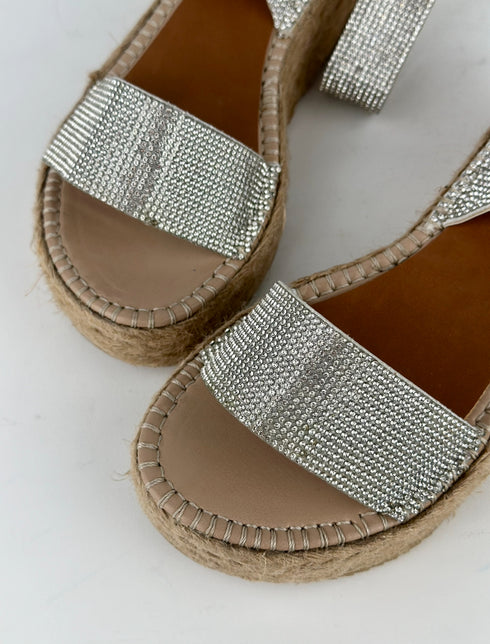 DIAMOND GÜMÜŞ HASIR SANDALET