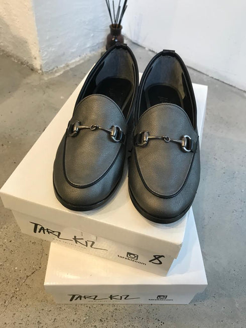 7072 GRİ TOKALI DÜZ AYAKKABI