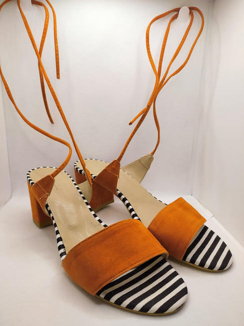 7451 TURUNCU SANDALET