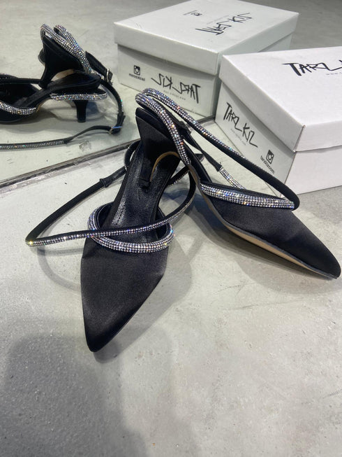 7536 SİYAH KISA TOPUKLU SANDALET