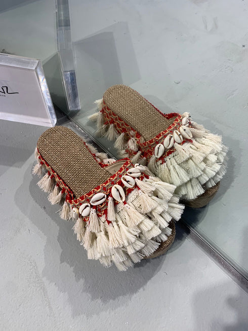 SANTO PÜSKÜLLÜ HASIR TERLİK