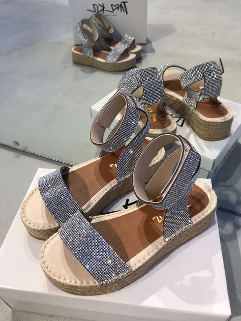 DIAMOND GÜMÜŞ HASIR SANDALET