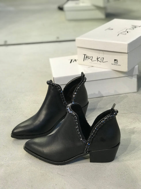 MORE SİYAH TAŞLI BOOTIE