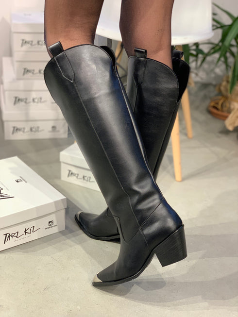 ALA XL Kesimli Demir Aksesuarlı Çizme