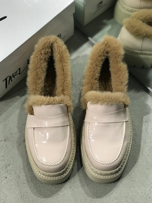 RETRO NUDE LOAFER 🖤