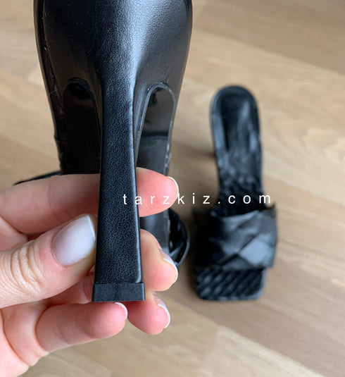 TEGA SİYAH ÖRGÜ TERLİK