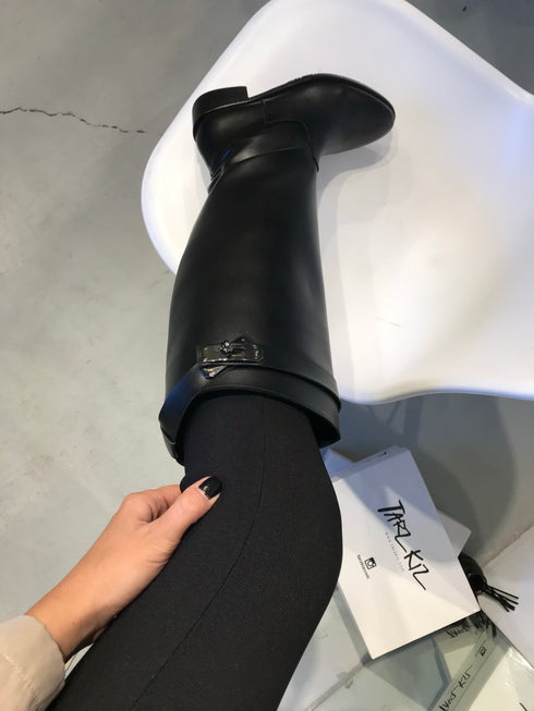 Helen Siyah Binici Çizme