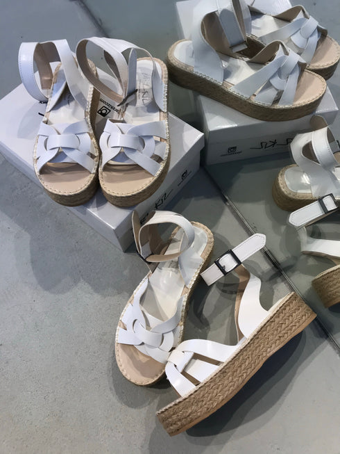 GYPSY BEYAZ HASIR SANDALET