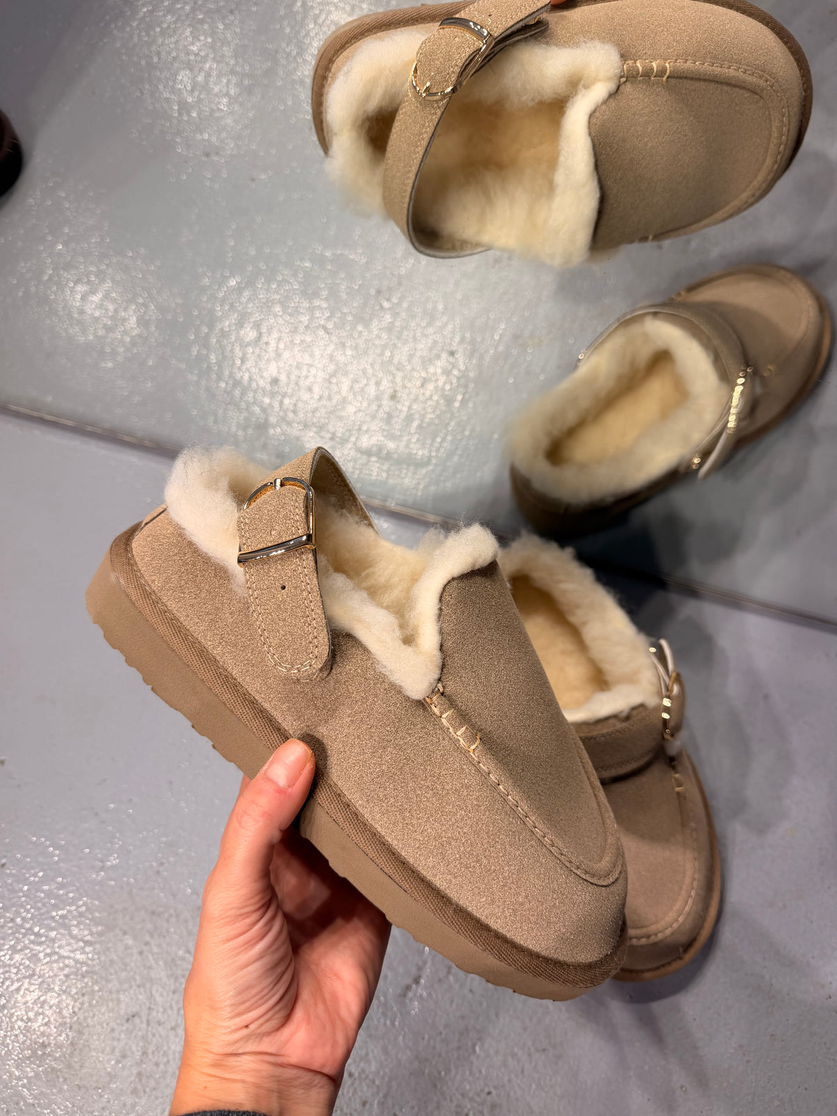 COS BEJ Süet Kürklü Bootie