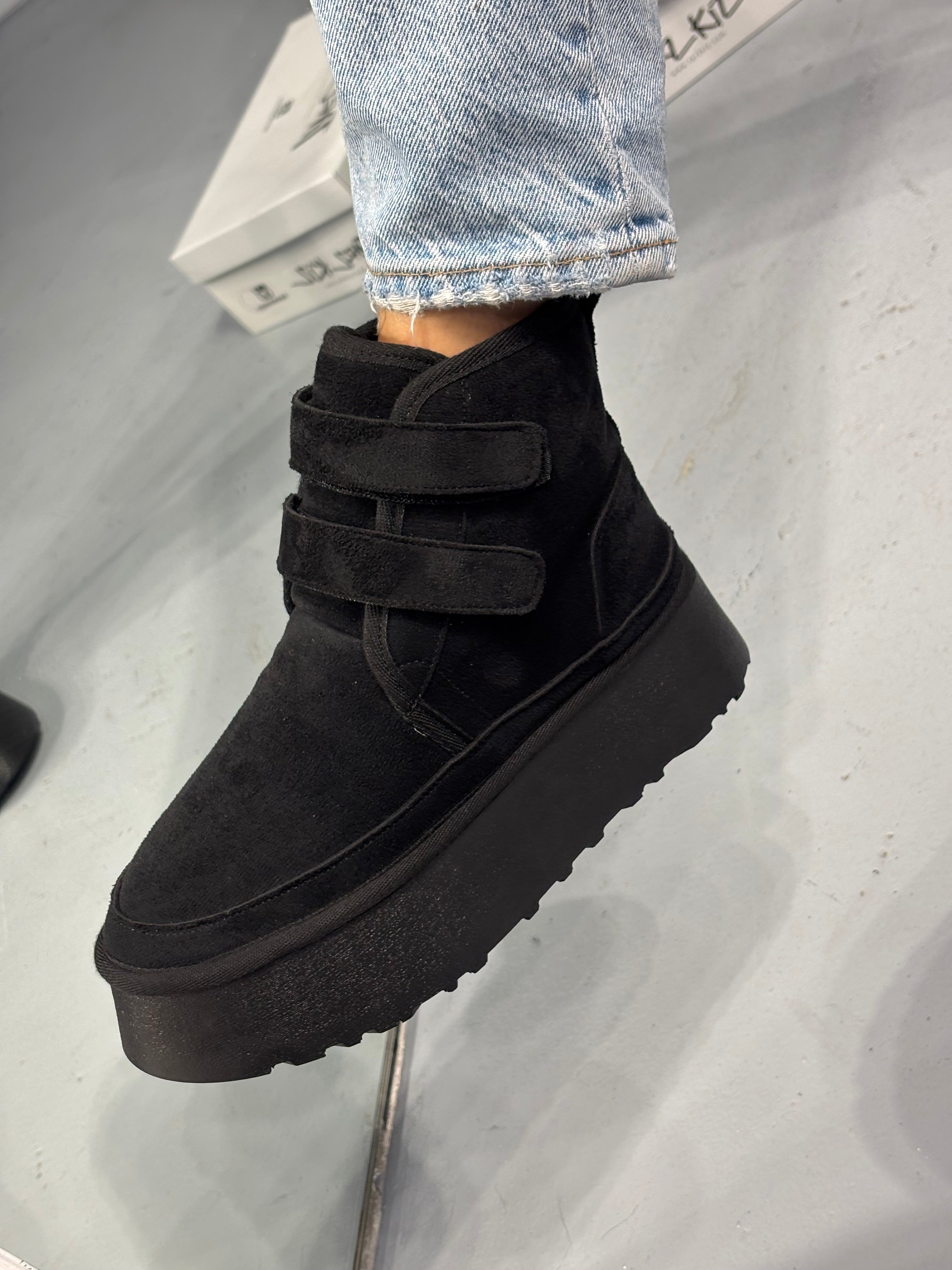 MASH MINI BOOTIE 🖤