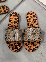 AFRO GÜMÜŞ LEOPAR TAŞLI TERLİK