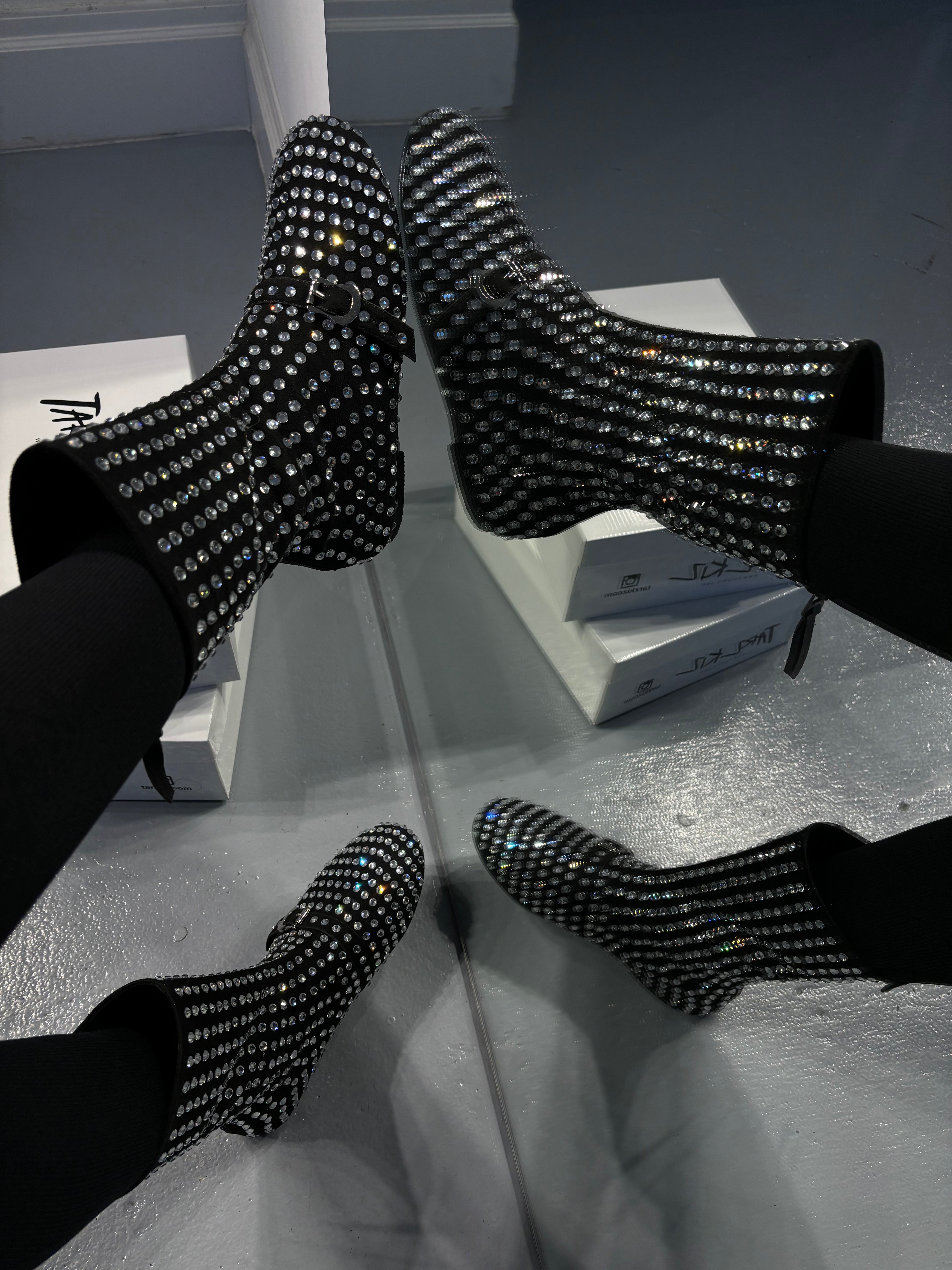 LAI KISA TAŞLI BOOTIE 🖤