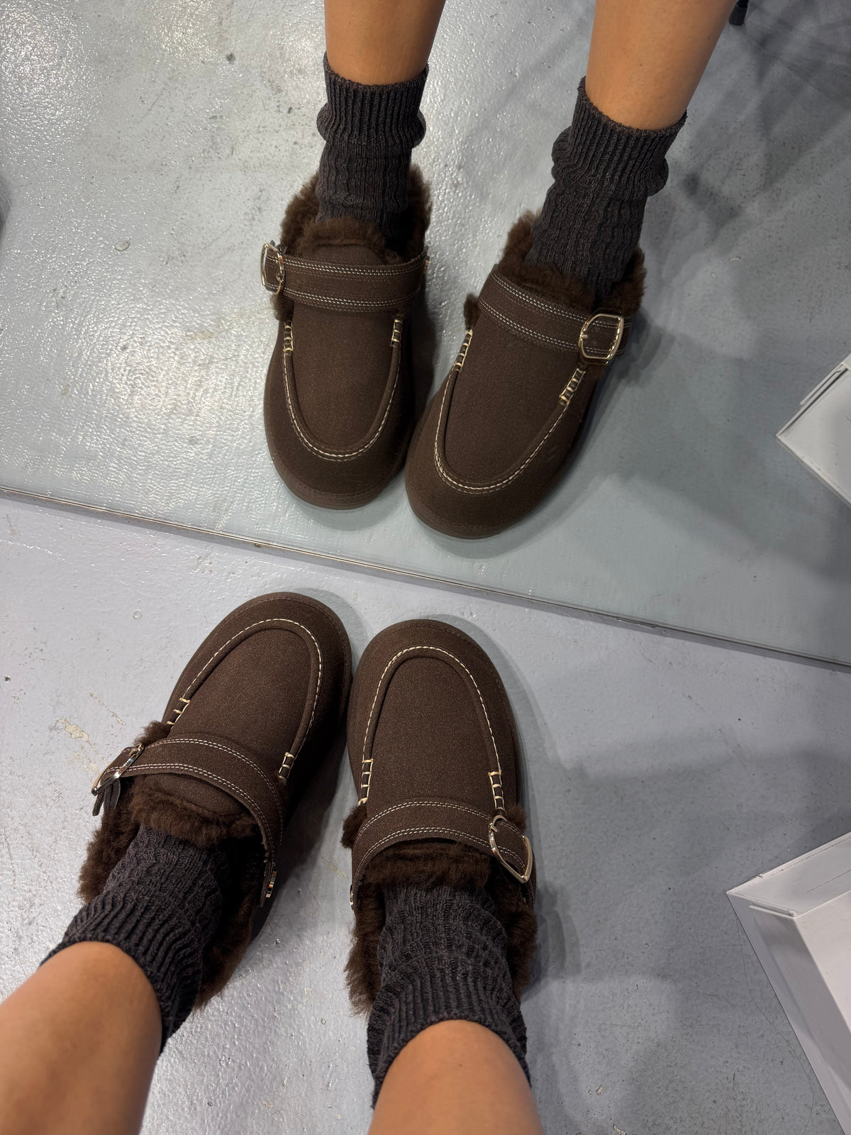 COS Kahve Süet Kürklü Bootie