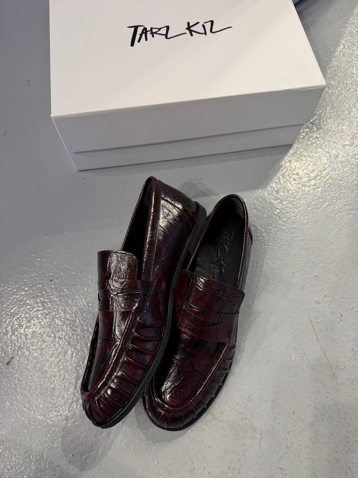 LAUREN BORDO DERİ LOAFER