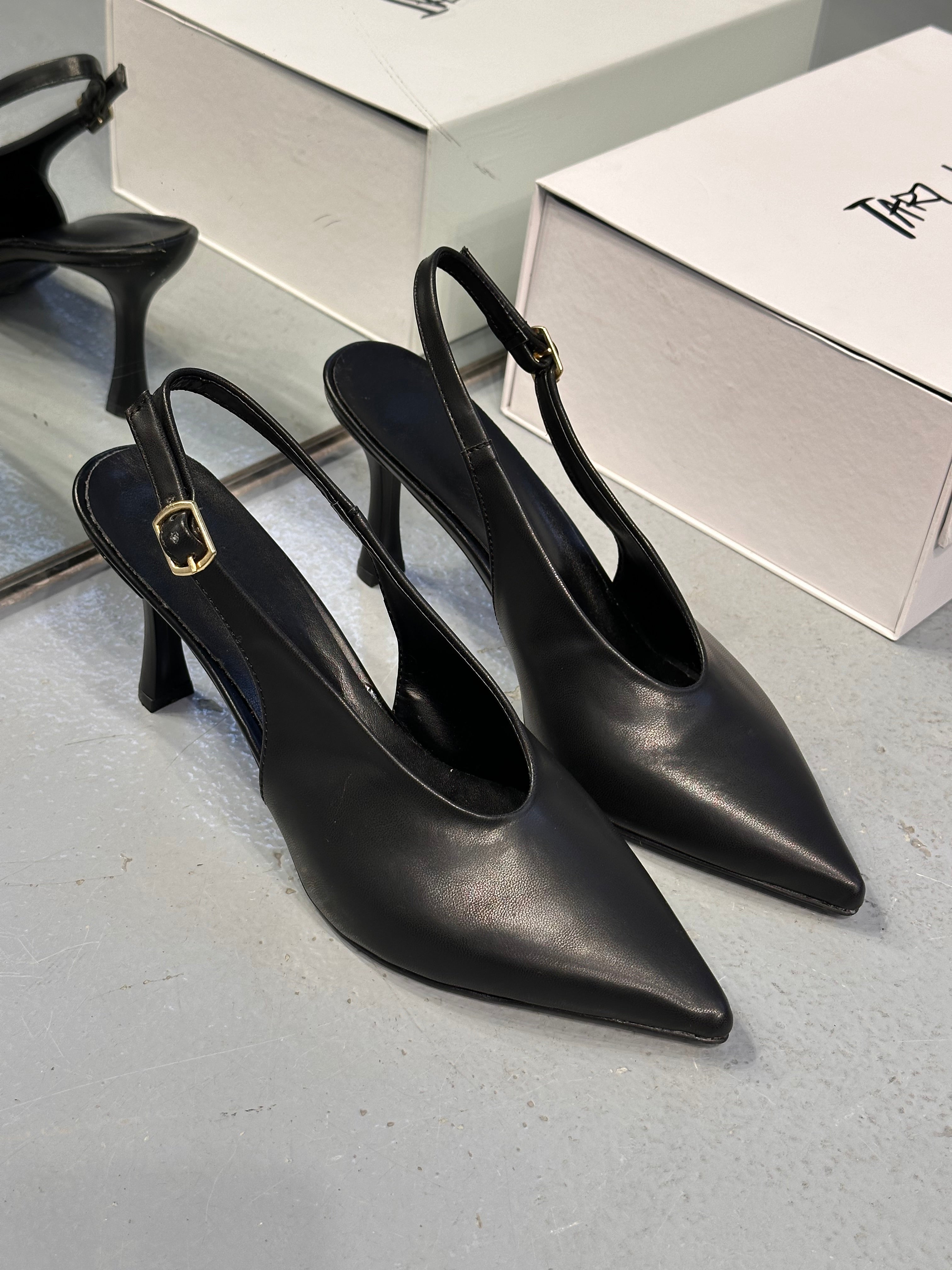 BASIC Siyah STILETTO