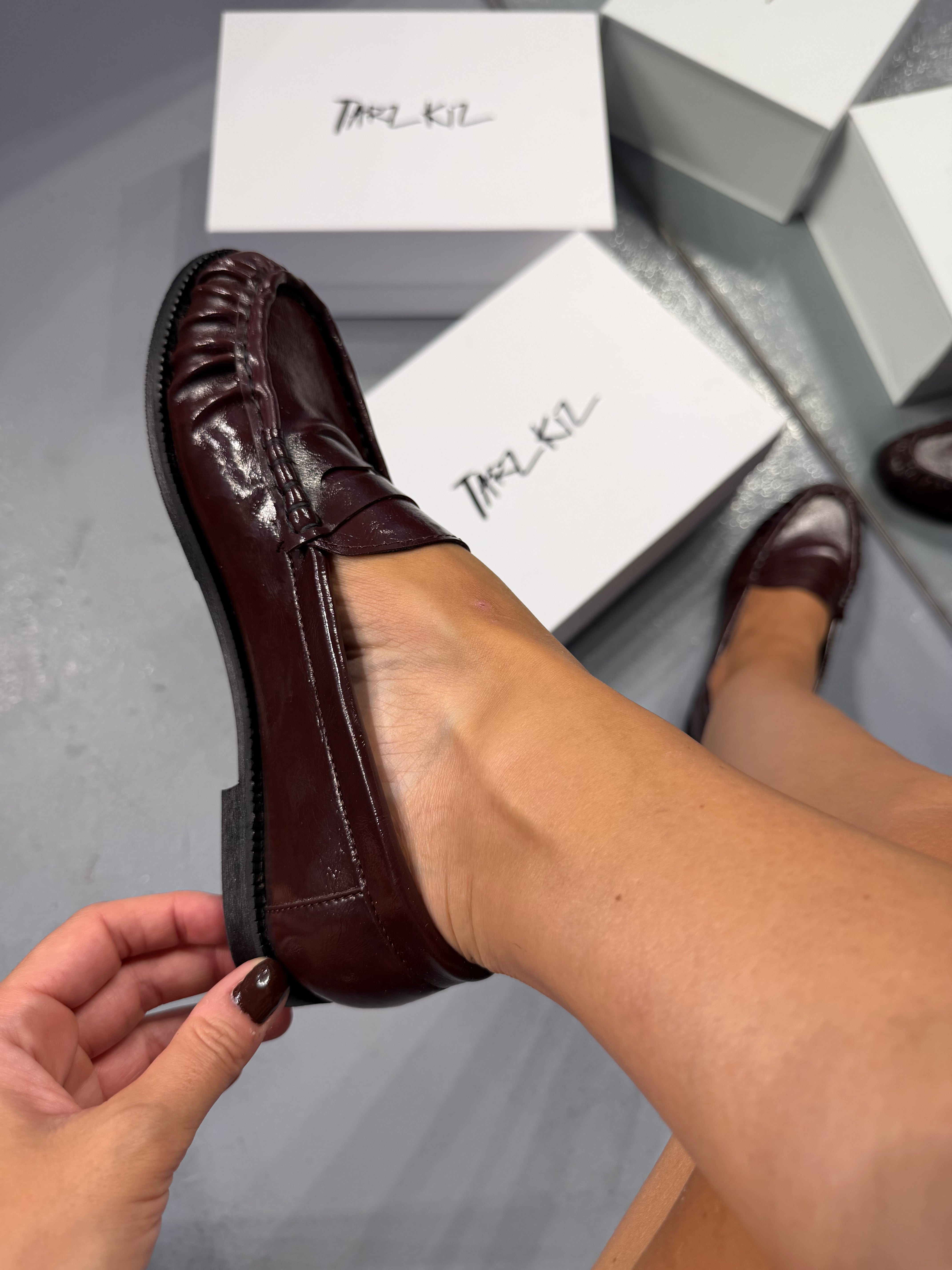 LAUREN BORDO DERİ LOAFER