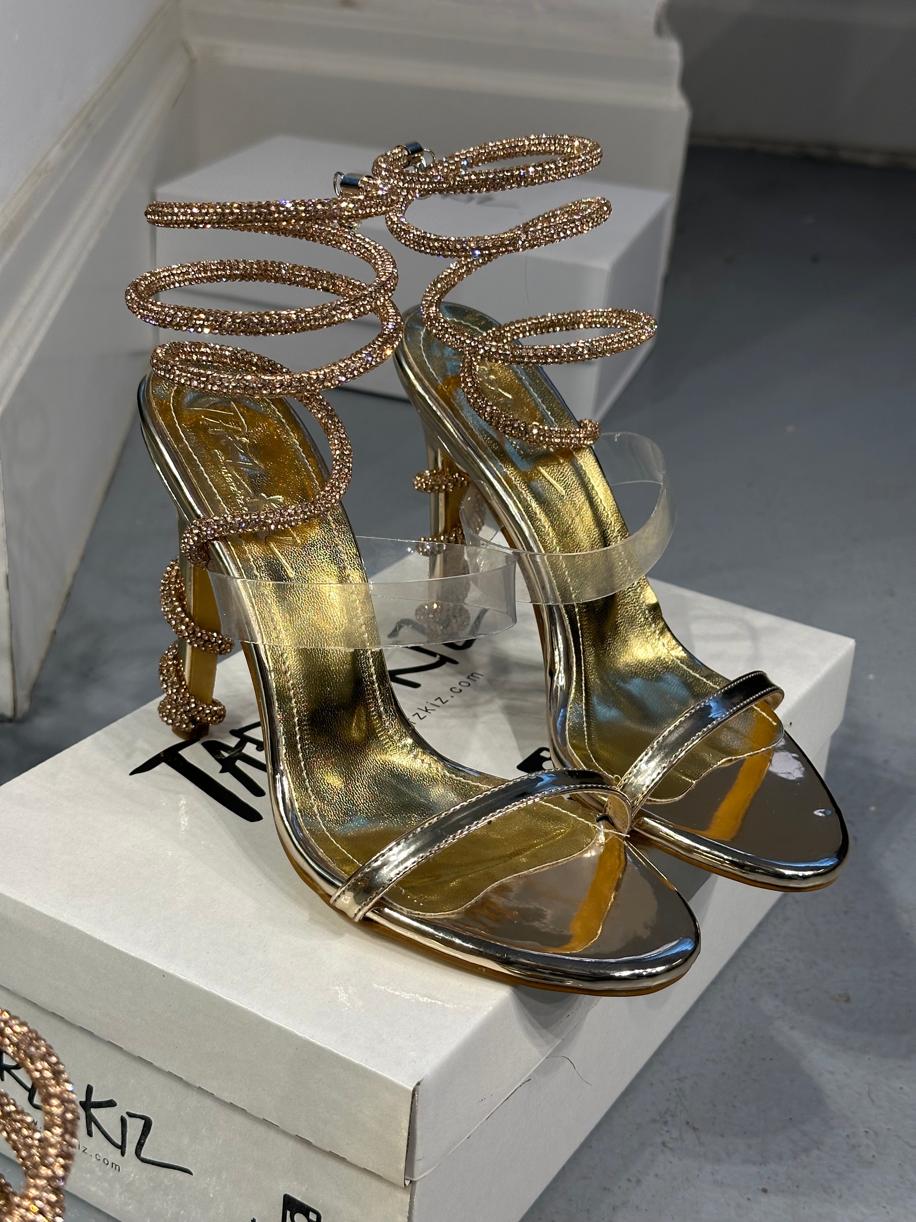 VERMER Gold Sarmal Taşlı Sandalet
