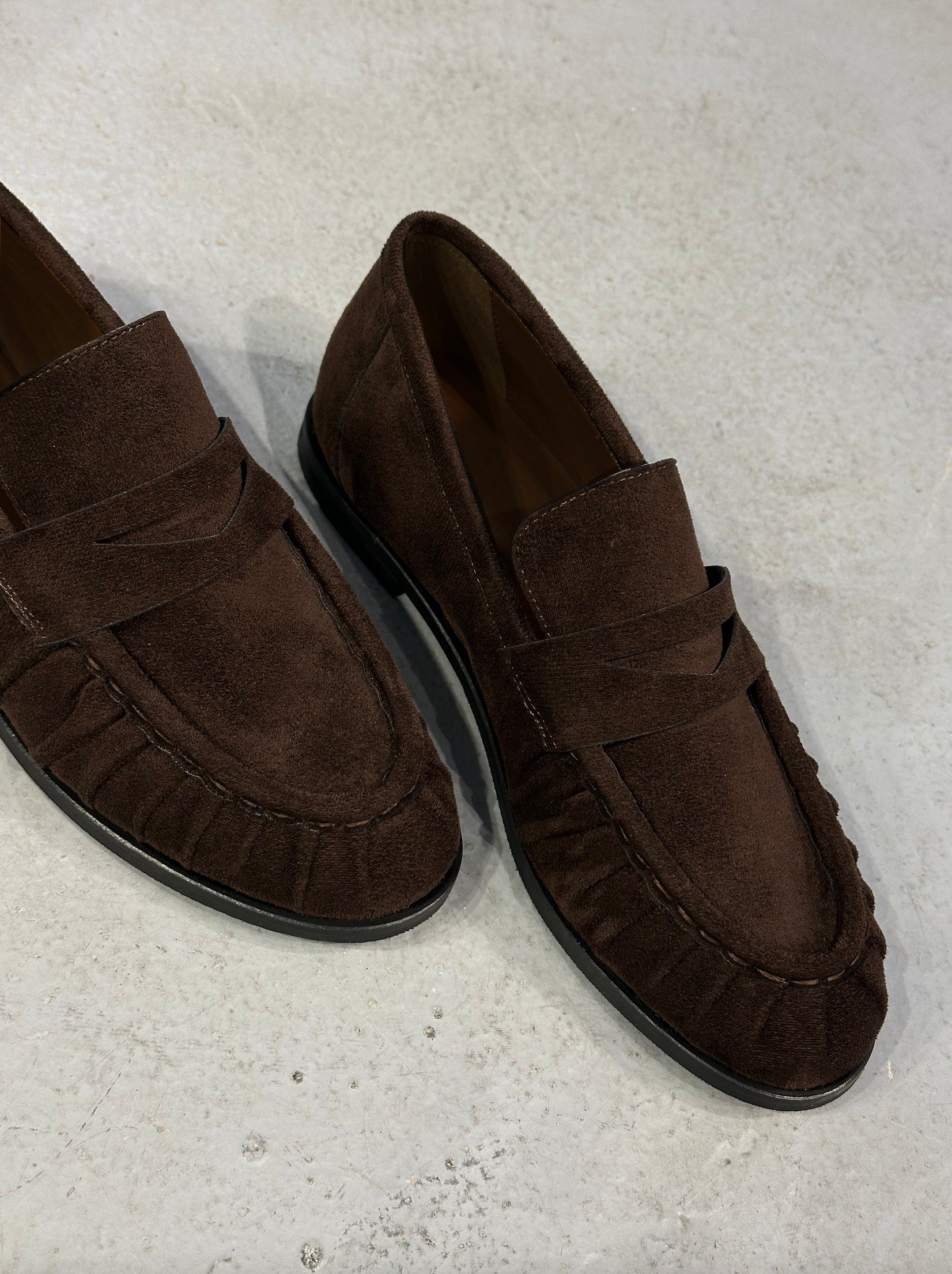 LOAFER
