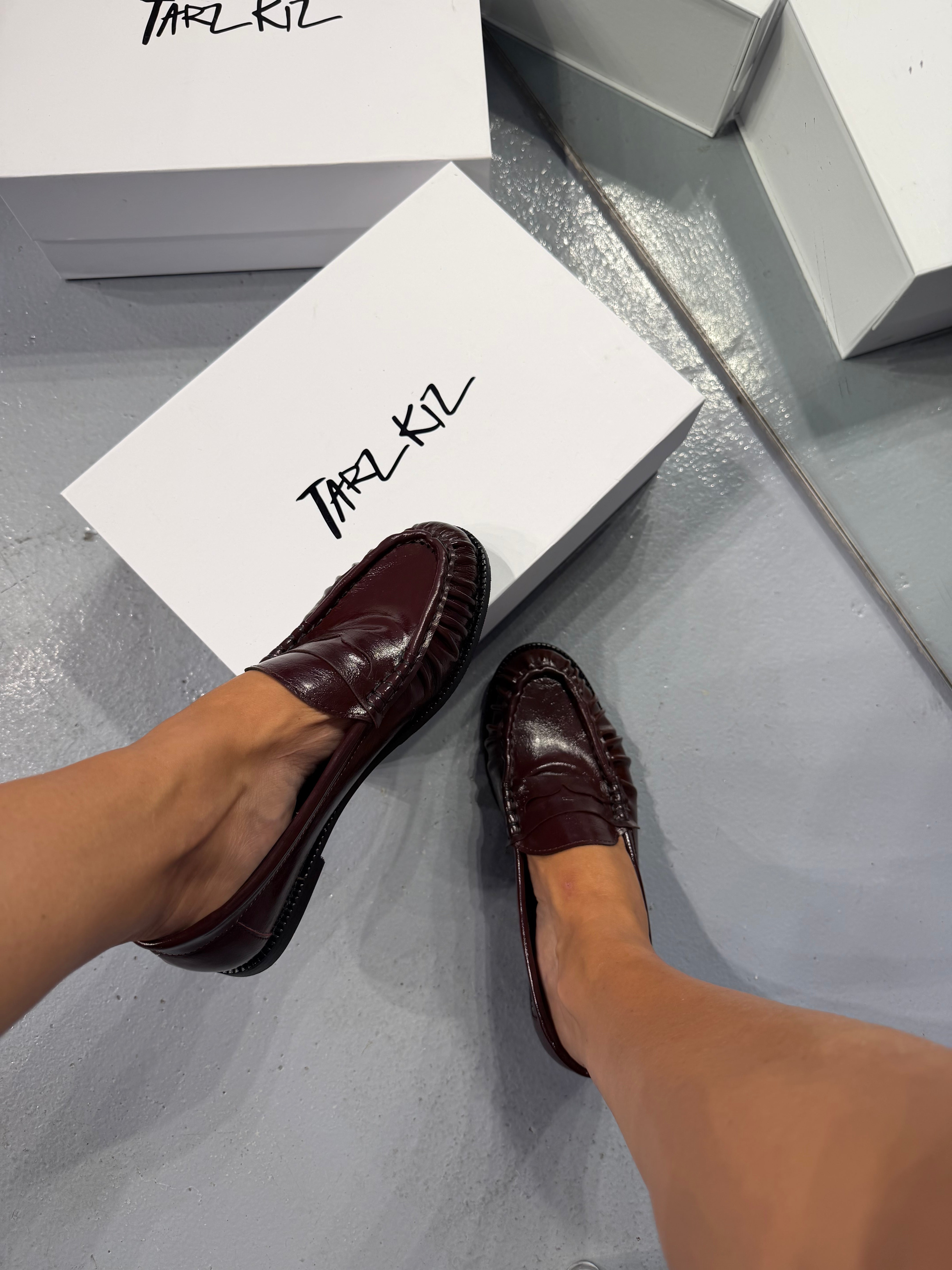 LAUREN BORDO DERİ LOAFER