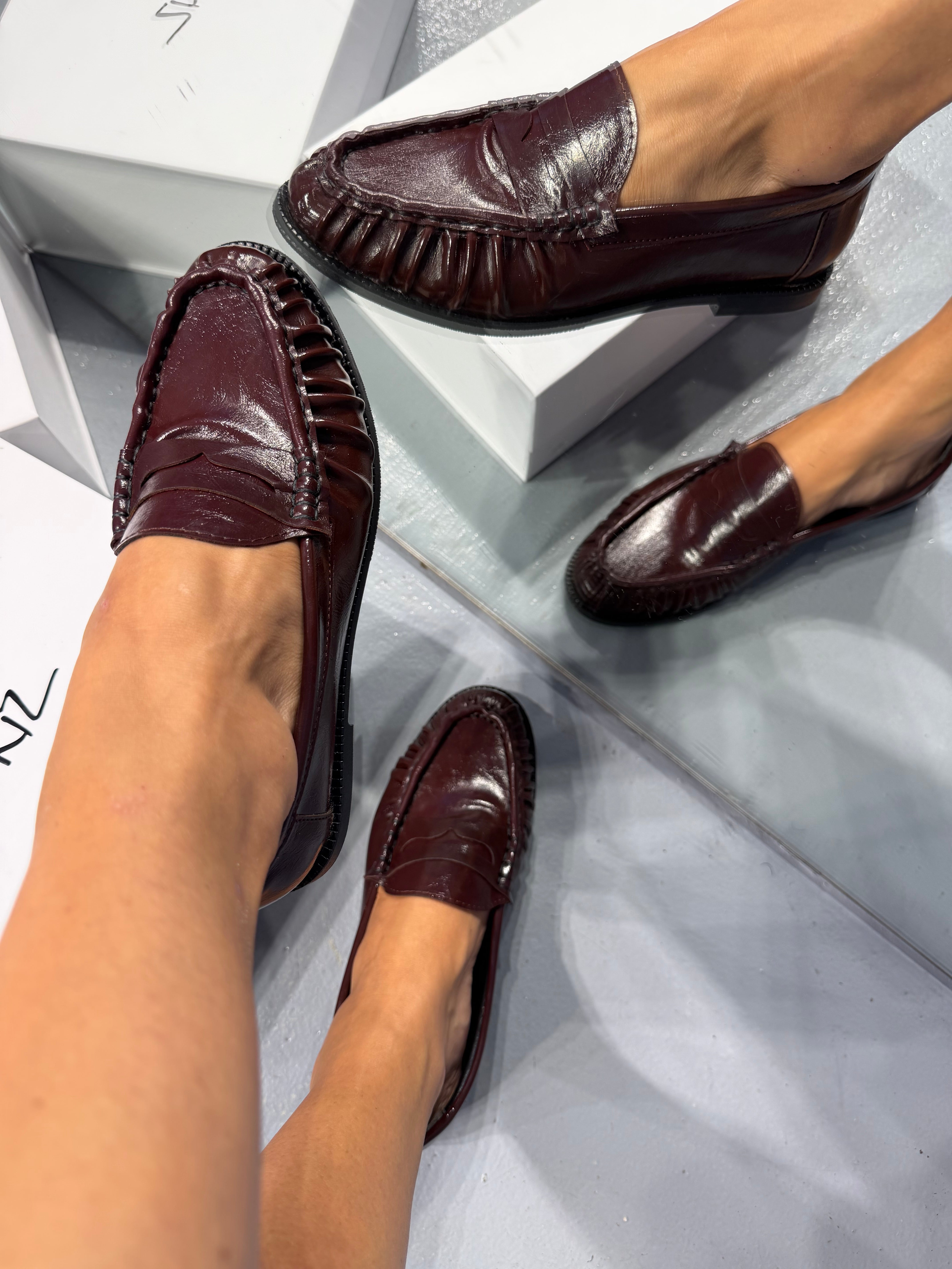 LAUREN BORDO DERİ LOAFER