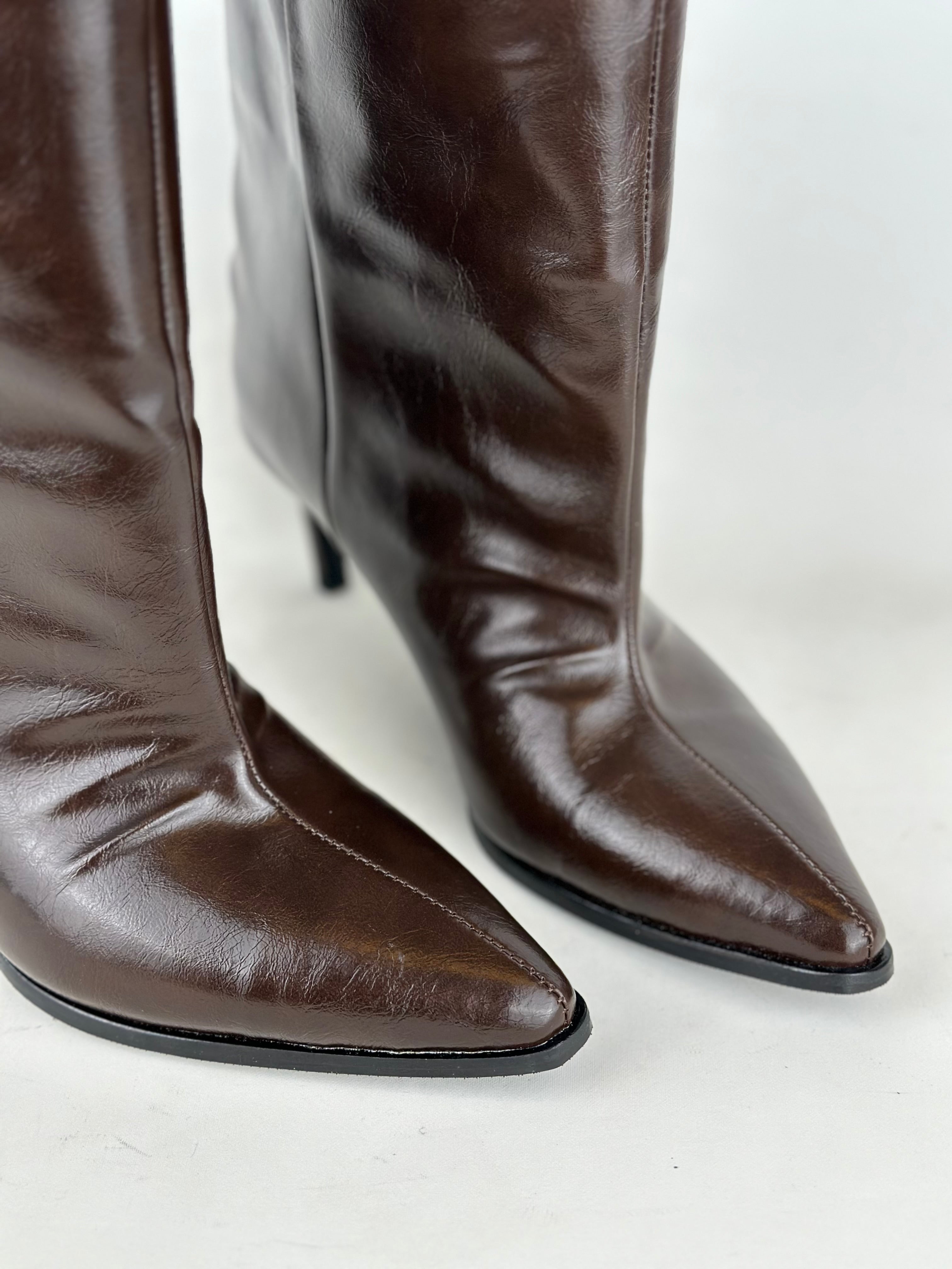 FLATY Acı Kahverengi XL Geniş Kalıp BOOTIE