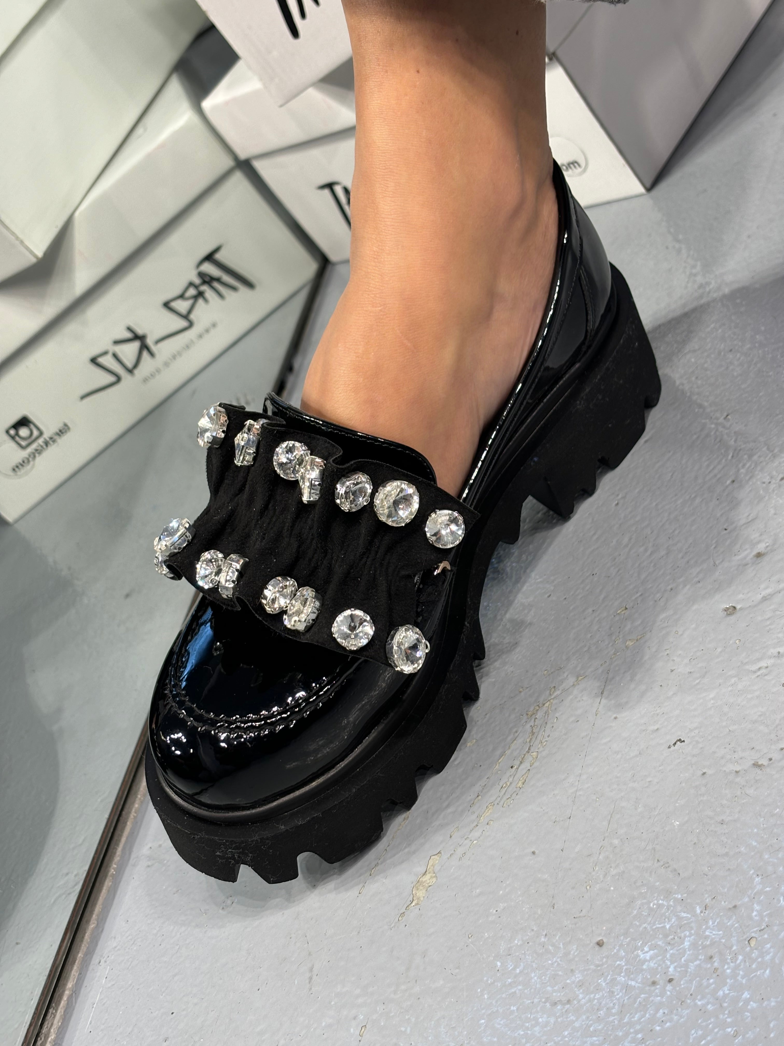 BENNET RUGAN TAŞLI LOAFER 🖤