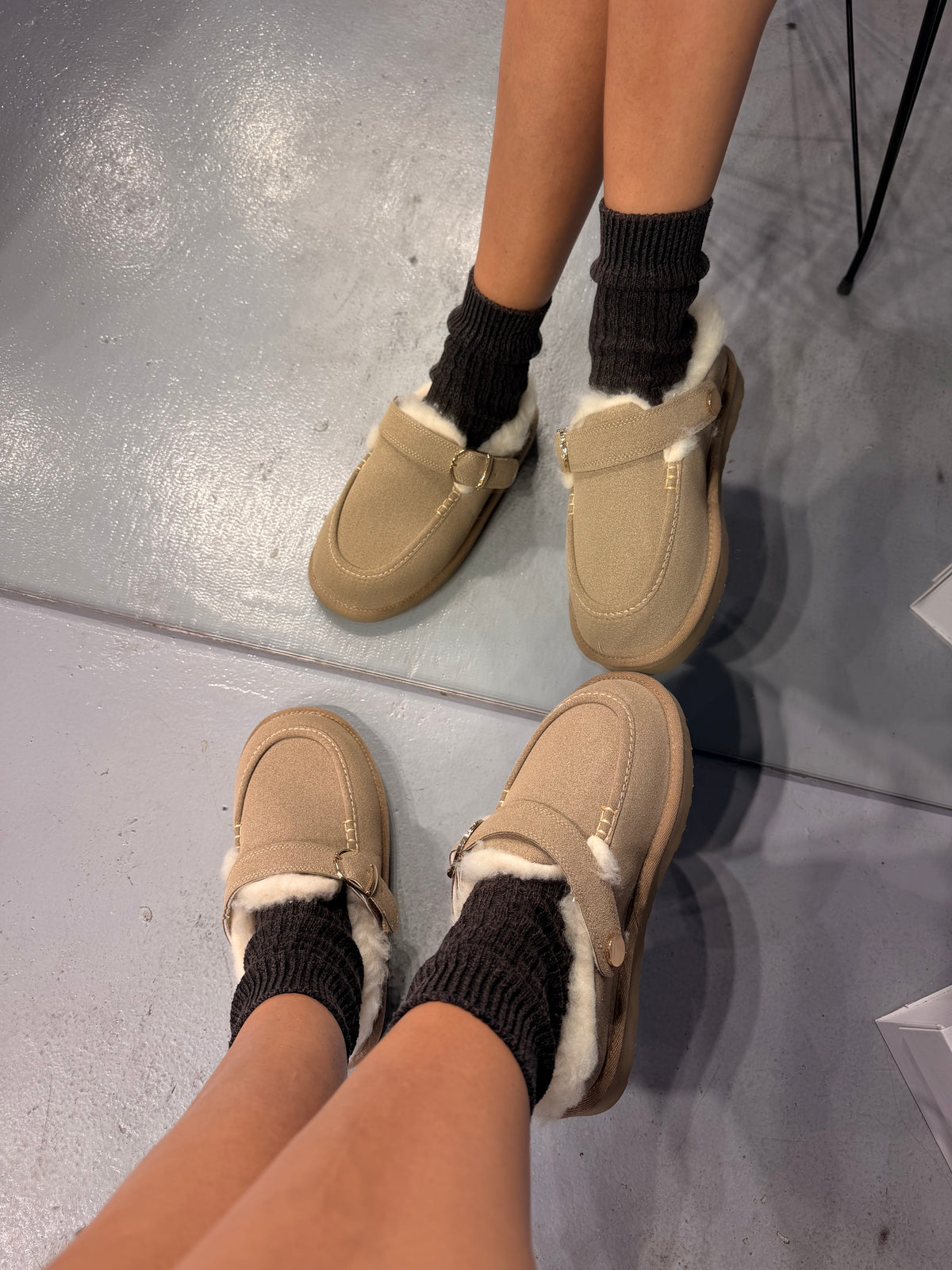 COS BEJ Süet Kürklü Bootie