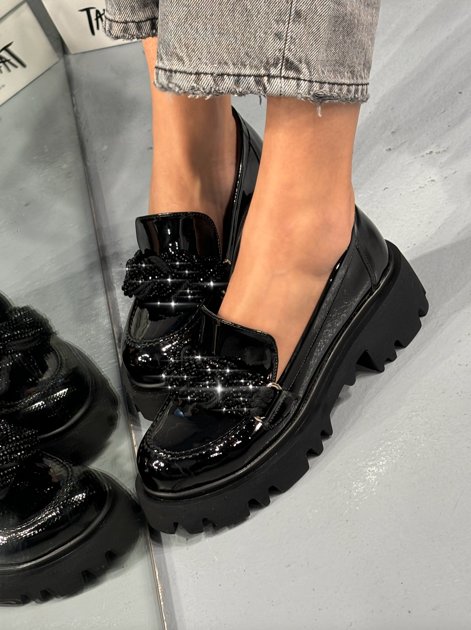 CASEI RUGAN BONCUK AKSESUARLI LOAFER 🖤