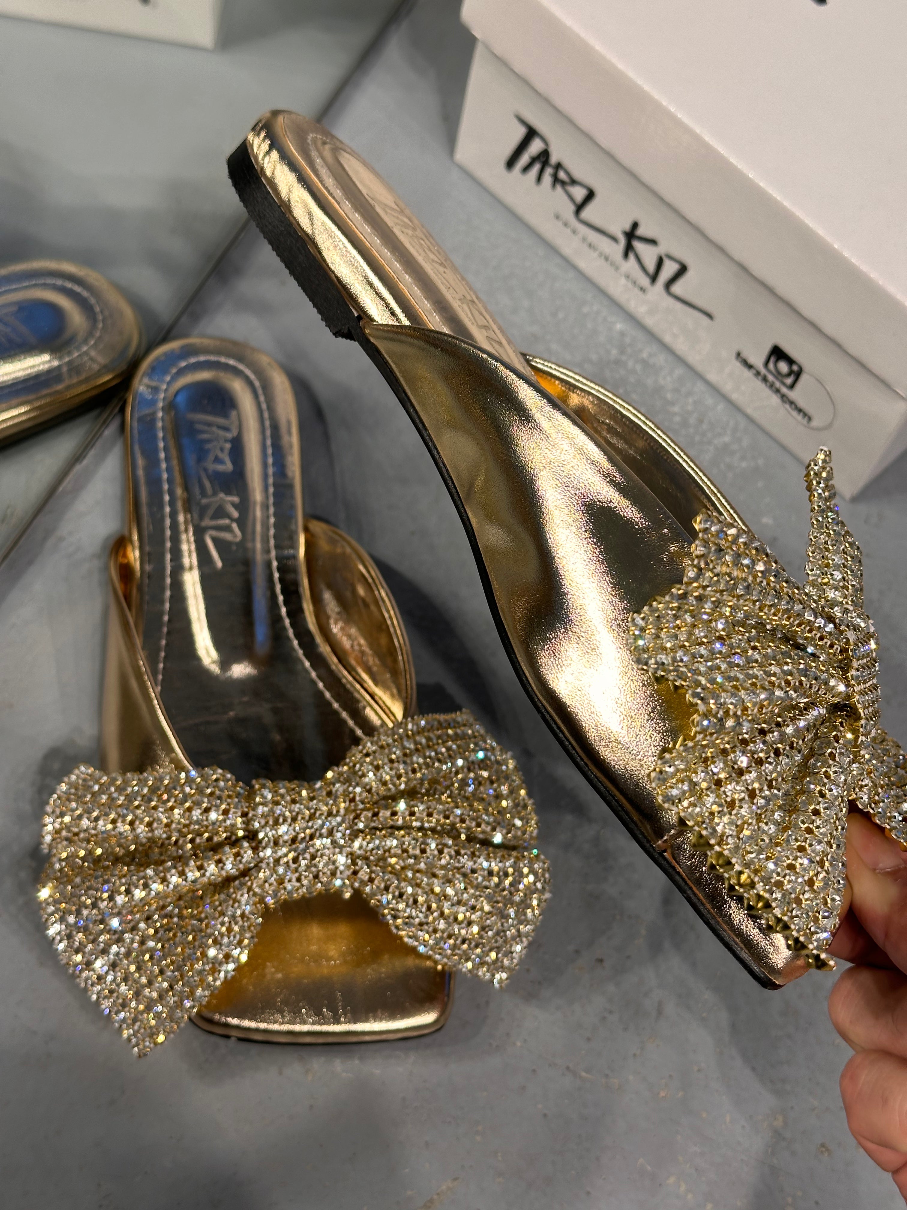 QUEEN GOLD TERLİK