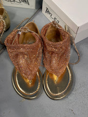 1035 BRONZ TAŞLI GOLD SANDALET