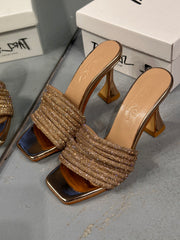 1093 BRONZ TAŞLI TOPUKLU SANDALET
