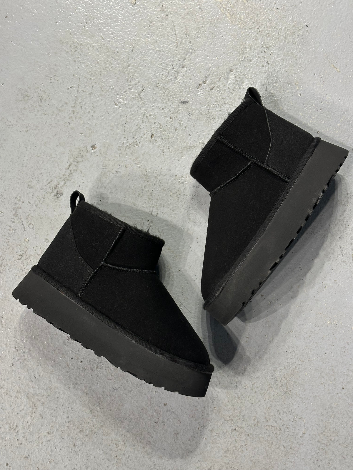 UGO Süet Süet İçi Kürklü Bootie