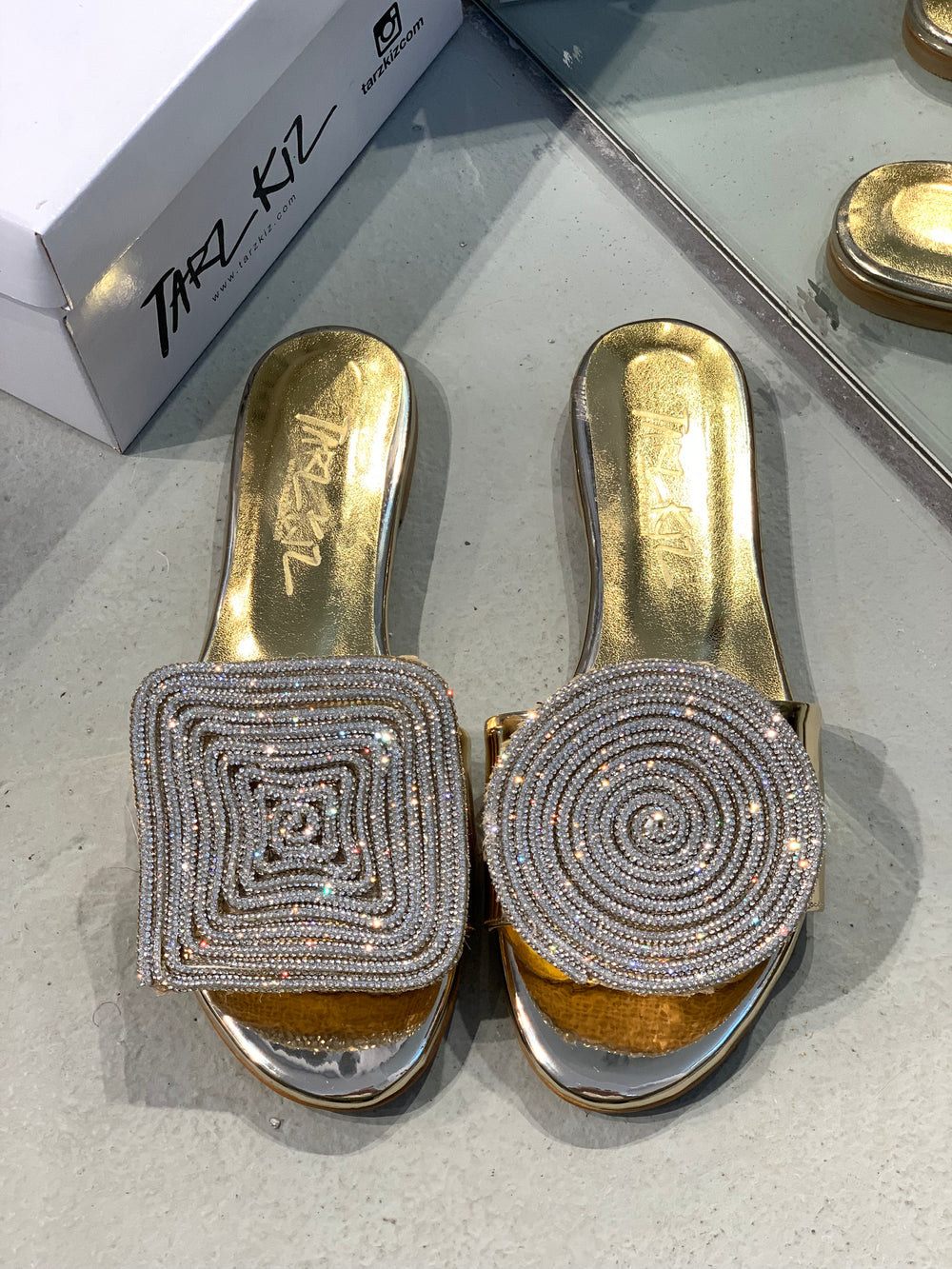 TRUVA GOLD DÜZ TERLİK